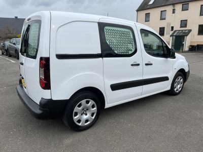 Peugeot Partner 1.6 Blue Hdi 100cv 3 places Clim Tempomat PDC 18.000km!