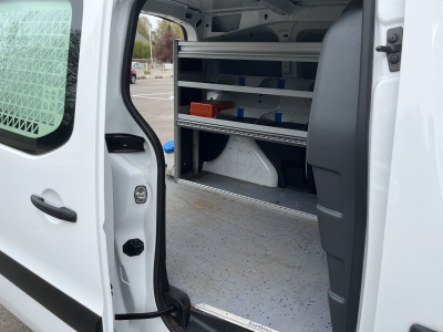 Peugeot Partner 1.6 Blue Hdi 100cv 3 places Clim Tempomat PDC 18.000km!