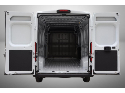 Peugeot Boxer 2.2 BlueHDI 140 EAT8 L3H2