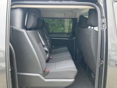 Peugeot Expert 2.0 BlueHDI 180 EAT8 Confort XL Doubel Cabine