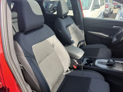 Nissan Qashqai 1.3 N-CONNECTA 2WD 158CV Xtronic Mild-Hybrid