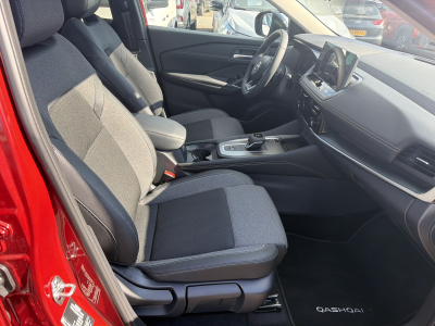 Nissan Qashqai 1.3 N-CONNECTA 2WD 158CV Xtronic Mild-Hybrid