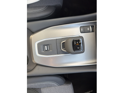 Nissan Qashqai 1.3 N-CONNECTA 2WD 158CV Xtronic Mild-Hybrid