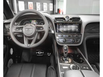 Bentley Bentayga V8 FIRST EDITION **STARTECH**LED/MULLINER/VOLL