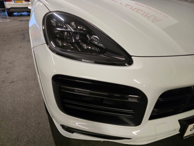 Porsche Cayenne 4.0 TURBO PSCB SPORT DESIGN CARBON APPROVED Hinterradlenkung Roues Directionnels arrière