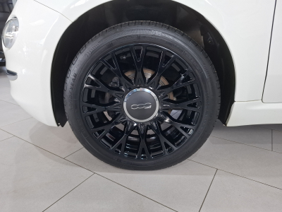 Fiat 500 1.0i Hybride 70, Dolcevita,TOIT PANO, CUIR, DIGITAL COCKPIT, REGULATEUR,PARKTRONIC, CLIMA AUTO, ALU 16'', 1° MAIN,