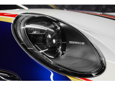 Porsche 992 Dakar PDK / 1 OF 2500