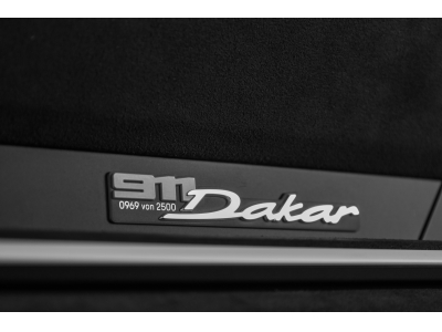 Porsche 992 Dakar PDK / 1 OF 2500