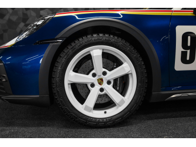 Porsche 992 Dakar PDK / 1 OF 2500
