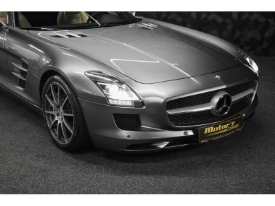 Mercedes-Benz SLS AMG Coupé 6.3 V8