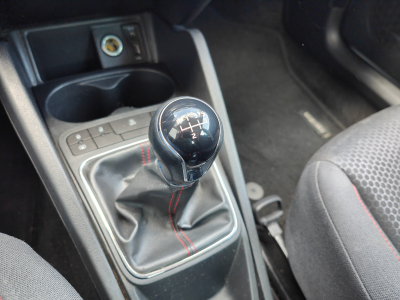 Seat Ibiza 1.0 TSI FR CLIMATISATION BLUETOOTH RADAR ARR ET AVANT