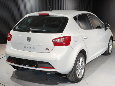 Seat Ibiza 1.0 TSI FR CLIMATISATION BLUETOOTH RADAR ARR ET AVANT