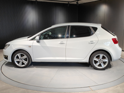 Seat Ibiza 1.0 TSI FR CLIMATISATION BLUETOOTH RADAR ARR ET AVANT