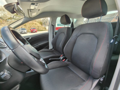 Seat Ibiza 1.0 TSI FR CLIMATISATION BLUETOOTH RADAR ARR ET AVANT