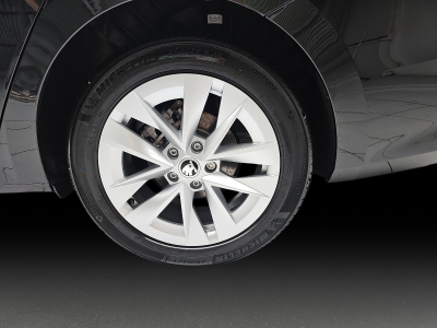 Skoda Octavia 1.5 TSi 150 DSG SELECTION