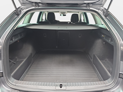 Skoda Octavia 1.5 TSi 150 DSG SELECTION