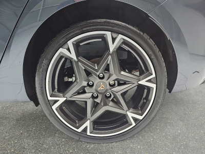 Cupra Leon 1.5 eTSi DSG 150