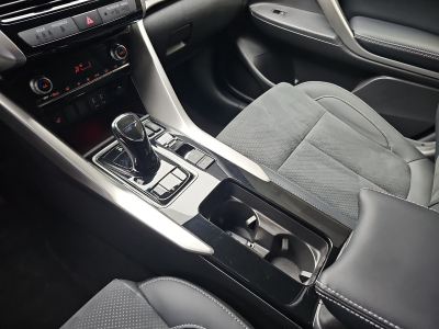 Mitsubishi Eclipse Cross 2.4 MIVEC PHEV CVT Select