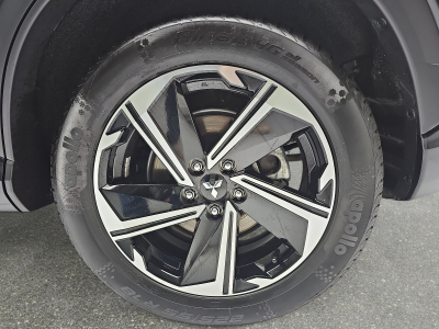 Mitsubishi Eclipse Cross 2.4 MIVEC PHEV CVT Select