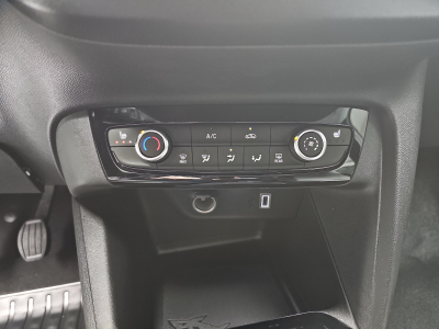 Opel Corsa 1.2 TURBO 101 Edition