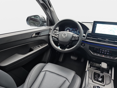 KGM Musso Grand 2.2 Diesel 202 AT 4WD Black