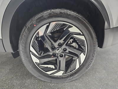 Nissan Qashqai 1.3 DIG-T 158 X-tronic N-Connecta