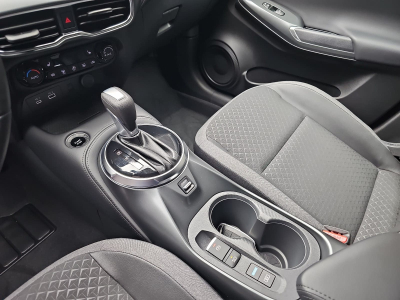 Nissan Juke 1.6 Hybrid 143 N-Connecta