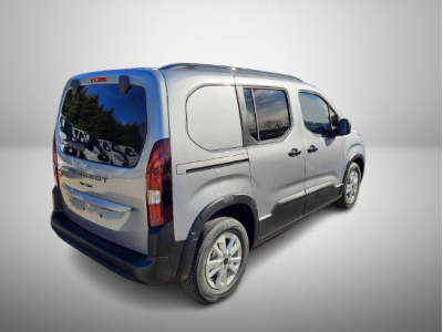 Peugeot Rifter AT 130 N1/NAVY/Kamera