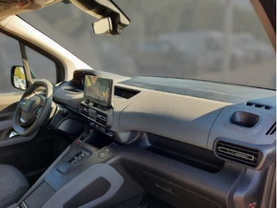 Peugeot Rifter AT 130 N1/NAVY/Kamera