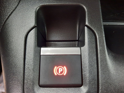 Peugeot Partner L1H1 AT 130 3 Sitzer/Klimaauto/Kamera