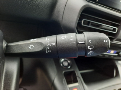 Peugeot Partner L1H1 AT 130 3 Sitzer/Klimaauto/Kamera