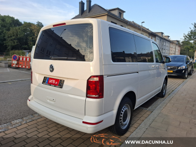 Volkswagen T6 Transporter 2.0 TDI 9 PLACES, 1 HAND, CLIMA,NAVI,PDC,CAMERA