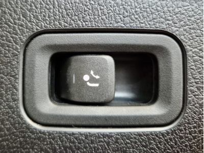 Mercedes-Benz GLE 350 D 4MATIC COUPE AMG LINE HEAD UP BURMESTER PANO CUIR NAVI 1 HAND