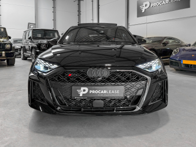 Audi RS3 Sportback 2.5 TFSI quattro/Pano/CARBON19/360°/SONOS/SCHALE S/MATRIX