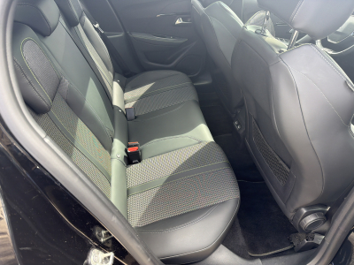 Peugeot 208 GT LINE 1.2 BVM6 100CV