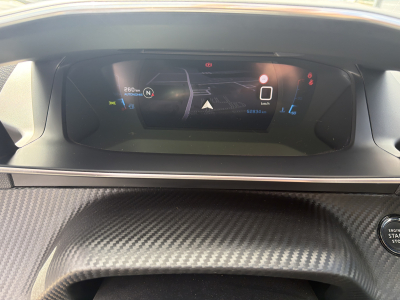 Peugeot 208 GT LINE 1.2 BVM6 100CV