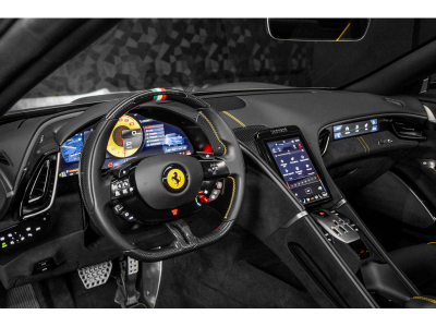 Ferrari Roma Spider - GRIGIO SCURO / FULL CARBON