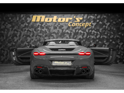 Ferrari Roma Spider - GRIGIO SCURO / FULL CARBON