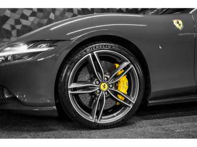 Ferrari Roma Spider - GRIGIO SCURO / FULL CARBON