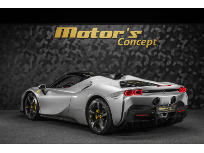 Ferrari SF90 Spider ARGENTO NURBURGRING - FULL CARBON