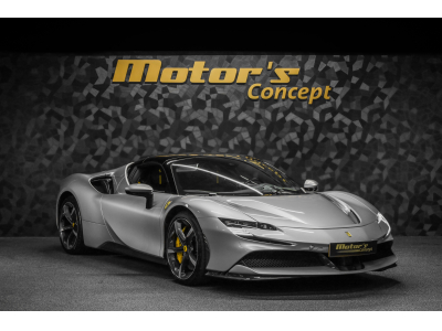 Ferrari SF90 Spider ARGENTO NURBURGRING - FULL CARBON
