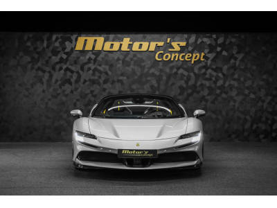 Ferrari SF90 Spider ARGENTO NURBURGRING - FULL CARBON