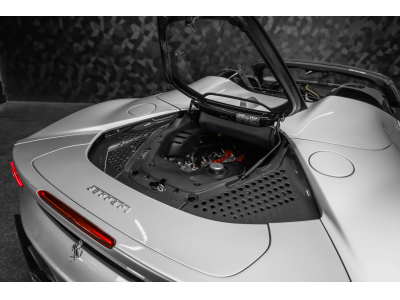 Ferrari SF90 Spider ARGENTO NURBURGRING - FULL CARBON