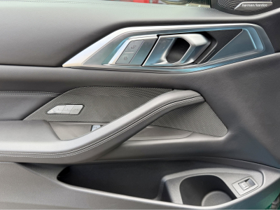 BMW M4 COMPETITION NEW MODEL SCHALENSITZE CARBON PACK LASER FULL OPTIONS