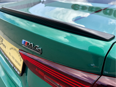 BMW M4 COMPETITION NEW MODEL SCHALENSITZE CARBON PACK LASER FULL OPTIONS