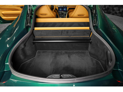 Aston Martin Vantage 4.0 V8 Coupé - Malachite Green