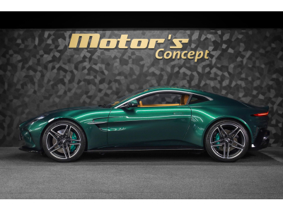 Aston Martin Vantage 4.0 V8 Coupé - Malachite Green