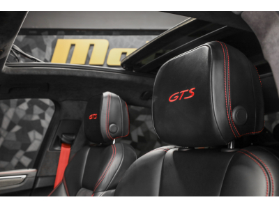 Porsche Macan II GTS - Rouge Carmin