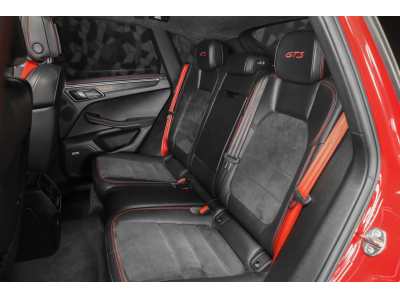 Porsche Macan II GTS - Rouge Carmin