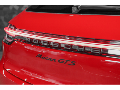 Porsche Macan II GTS - Rouge Carmin